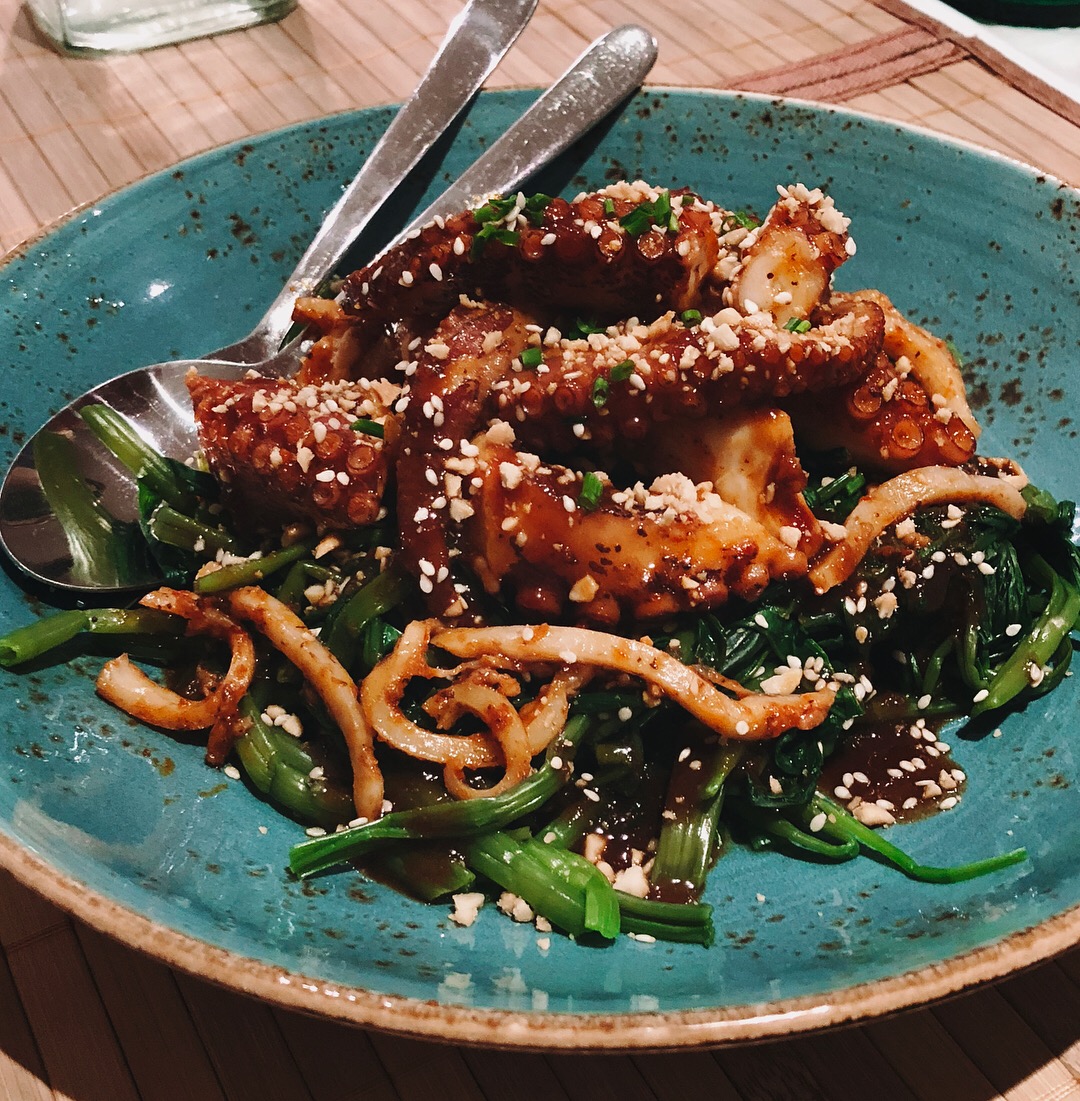 Octopus-Kangkung-salad