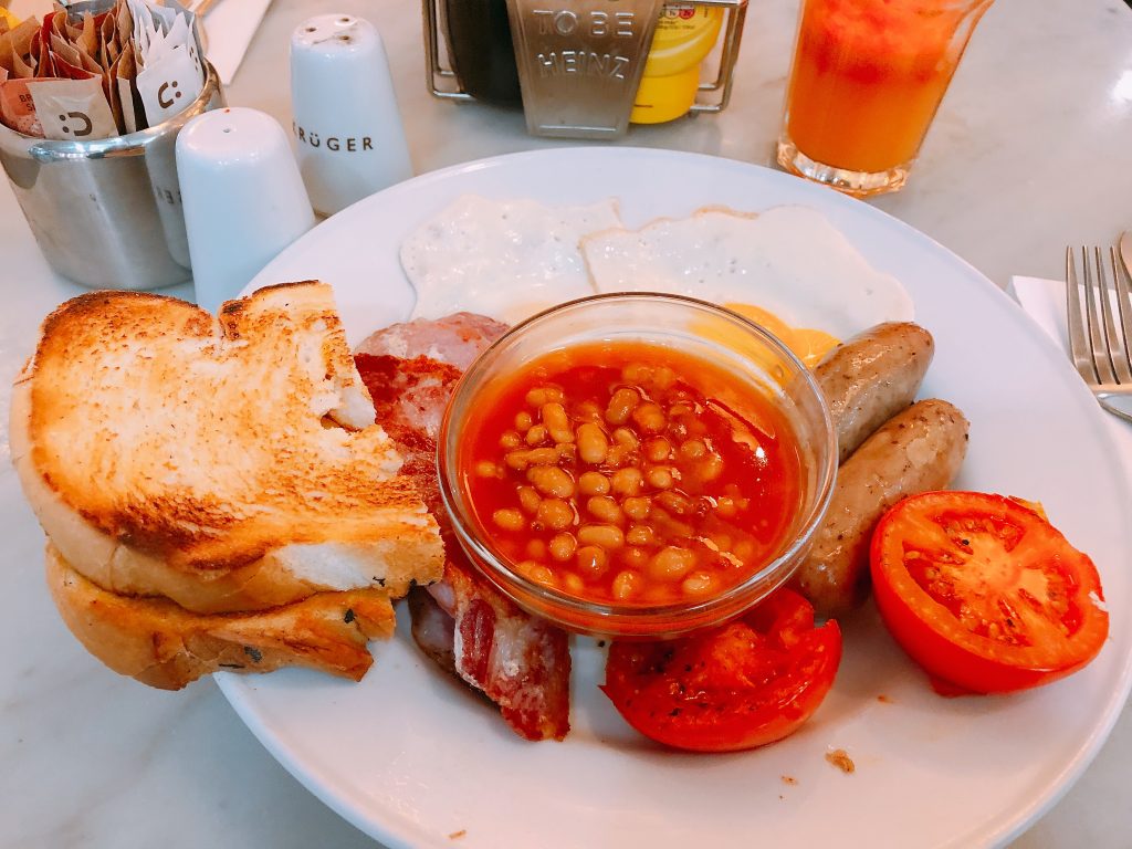 Krüger Full English breakfast