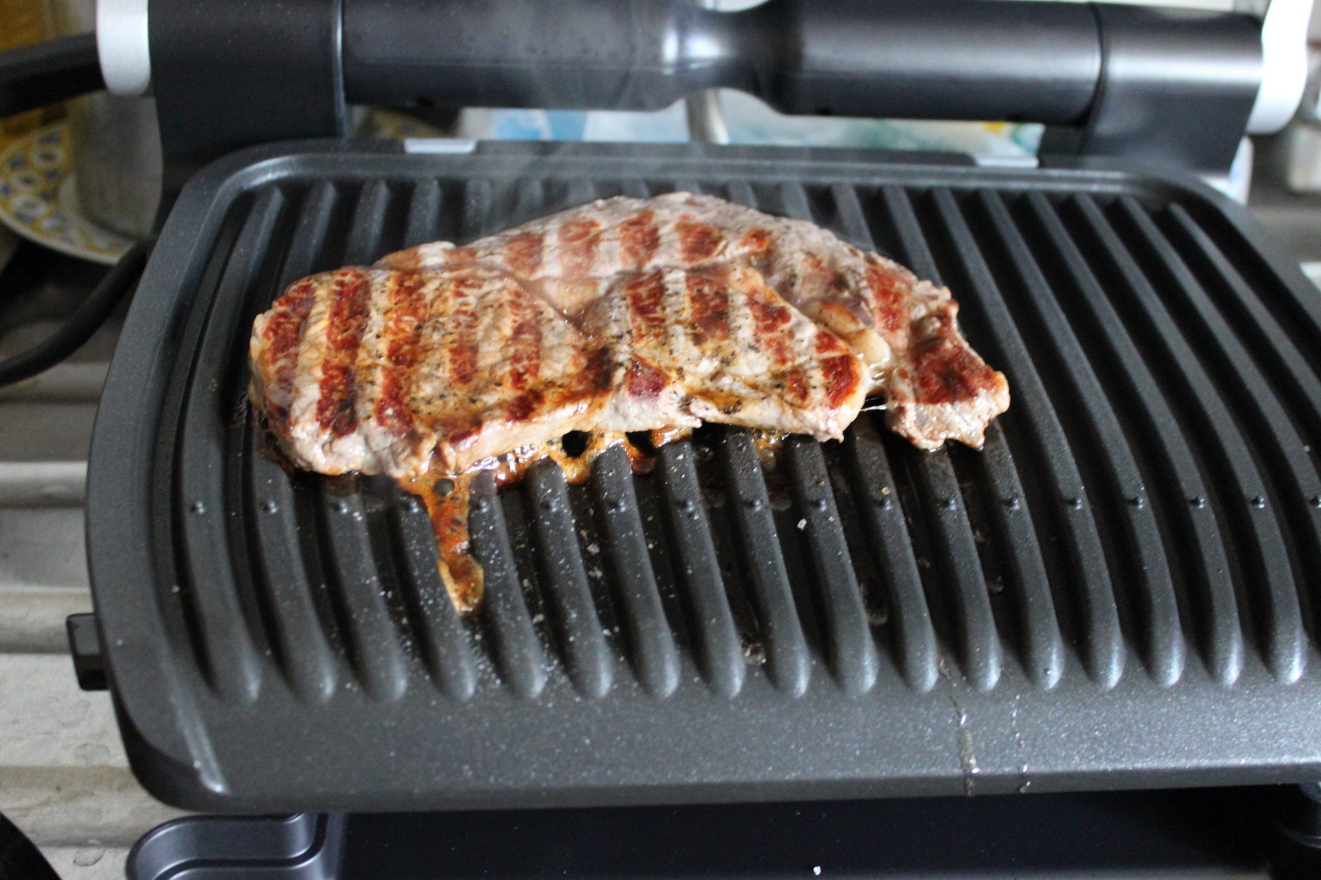 The Tefal OptiGrill Makes Grilling Easy - A Review