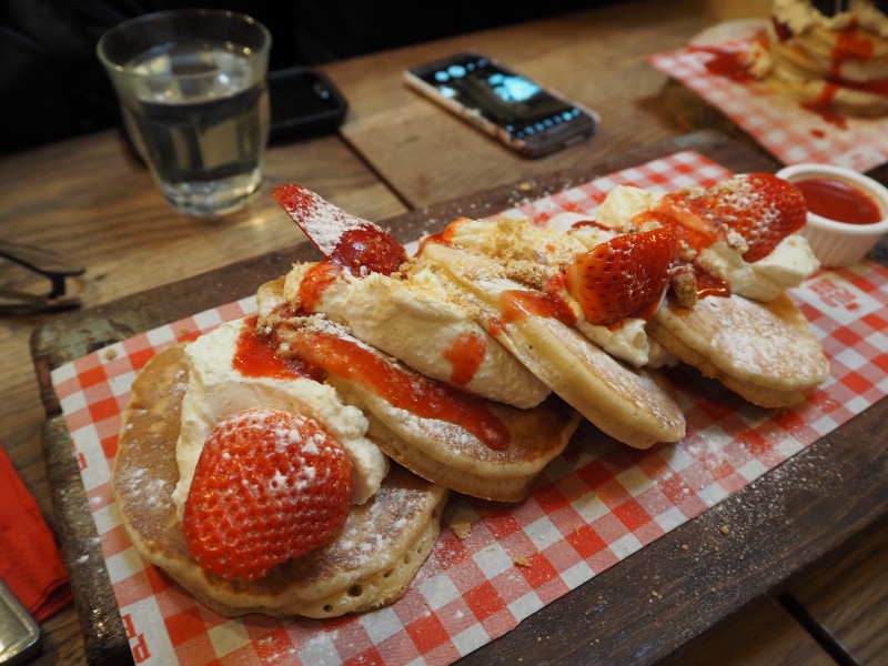 Hungry Ronin takes on Polo Bar Pancake Challenge the food connoisseur