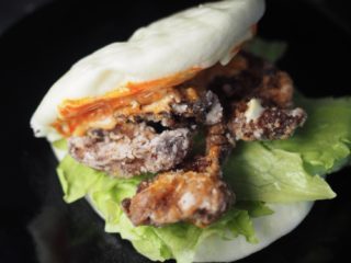 Japanese fried chicken with spicy mayo bao