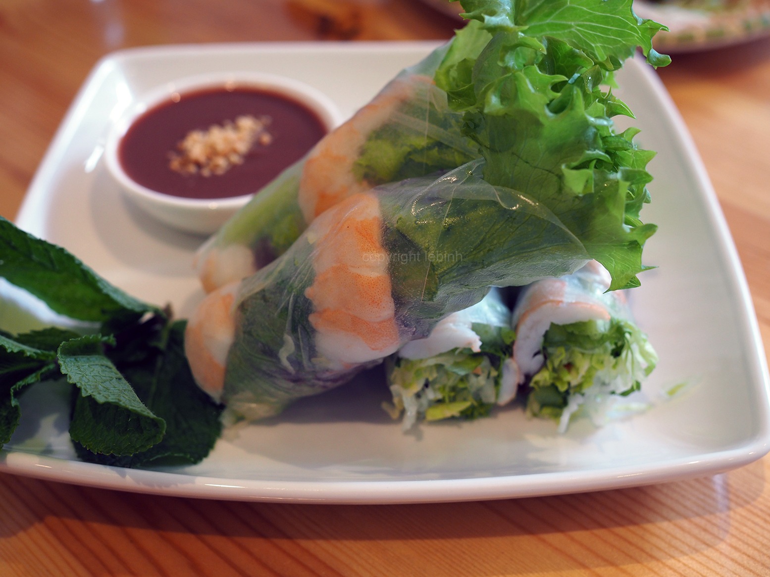 Gỏi cuốn tôm prawn summer rolls Thanh Binh