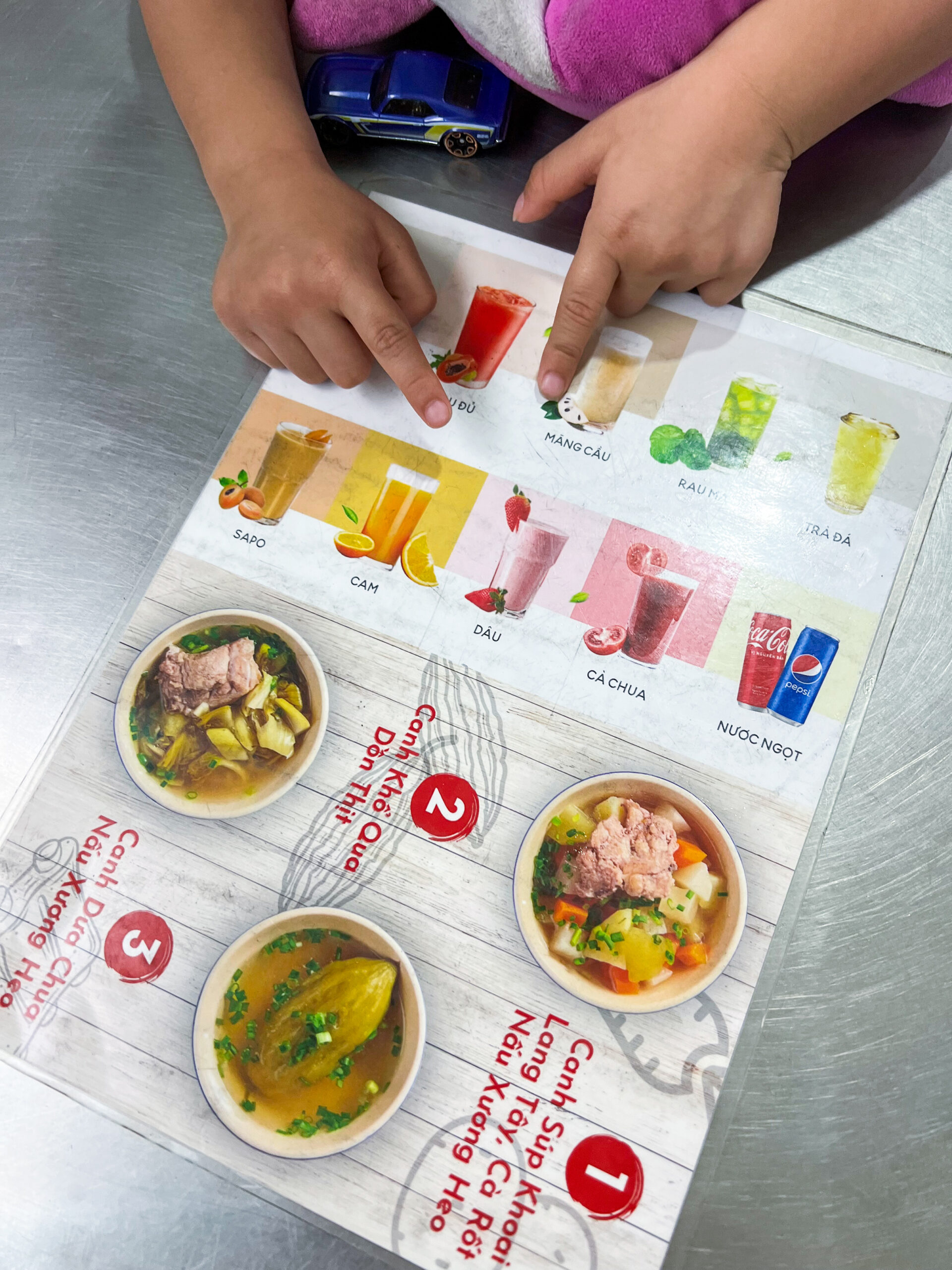 Cơm Tấm Ba Ghiền menu