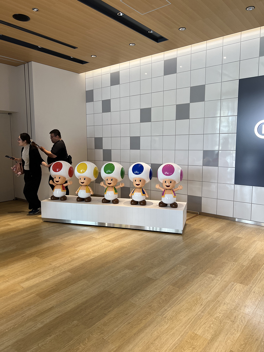 Toad mushrooms at Nintedno Museum