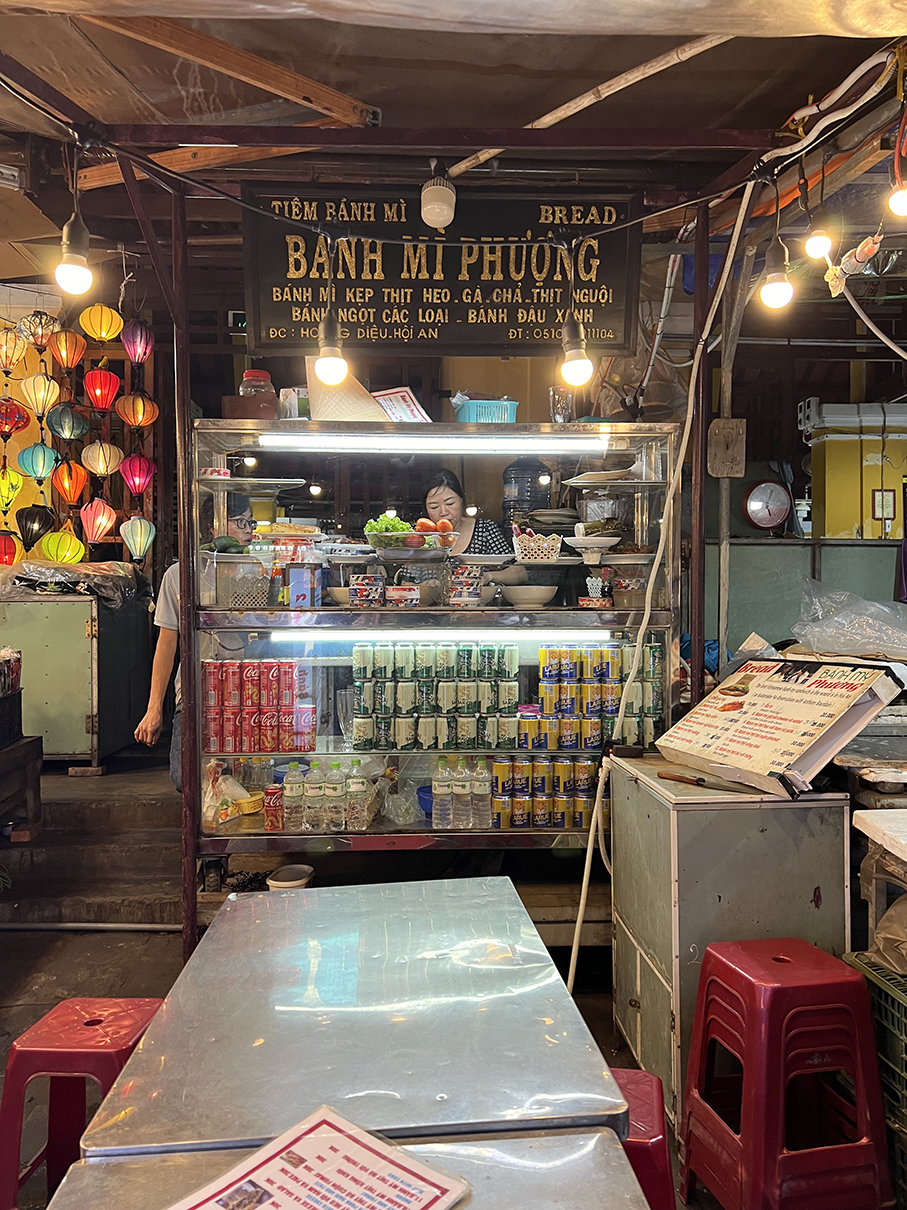 Bánh Mì Phượng 2 Hoi An market location