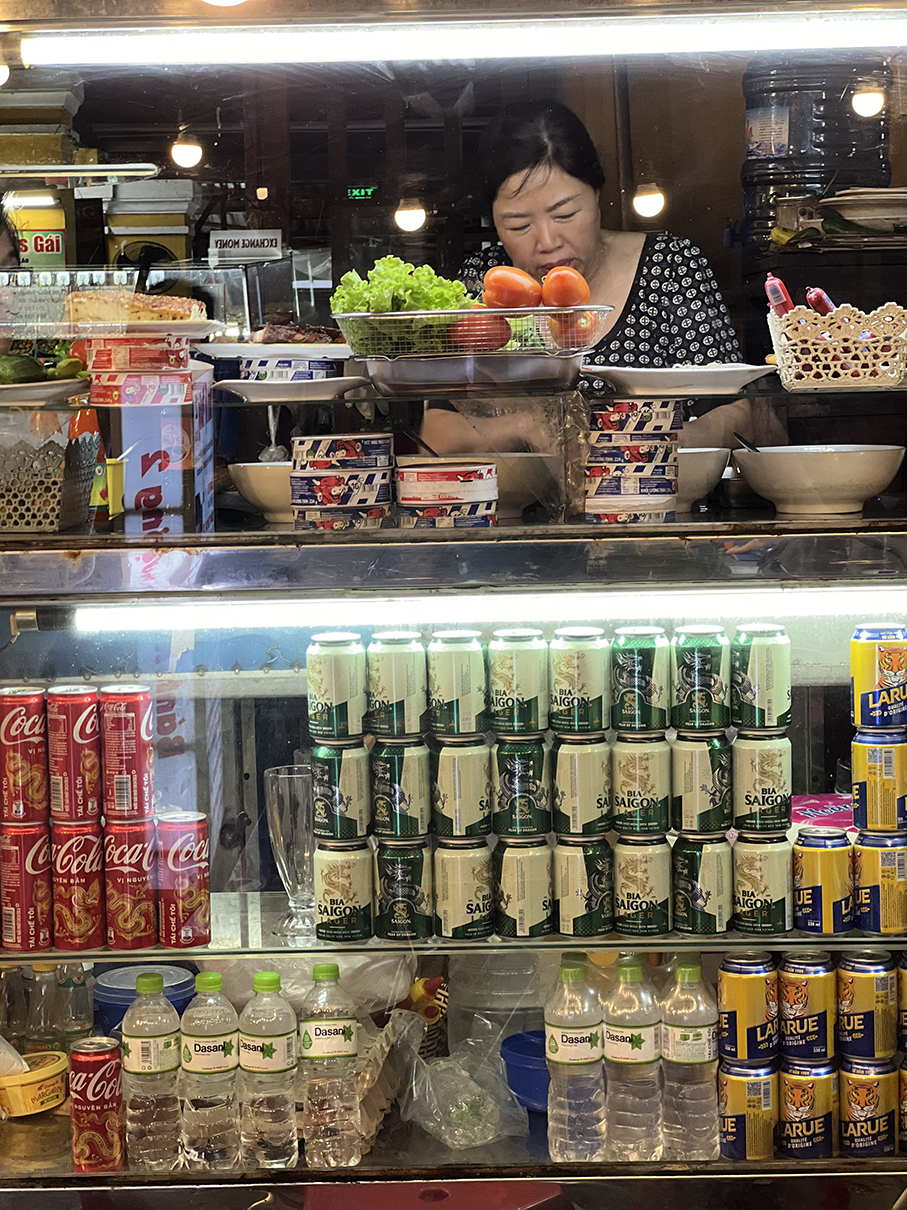 stall Bánh Mì Phượng drink cans