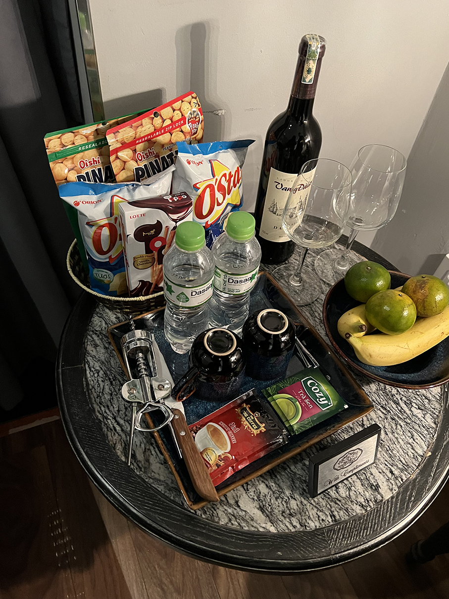 complimentary gifts from Shining Central Hotel