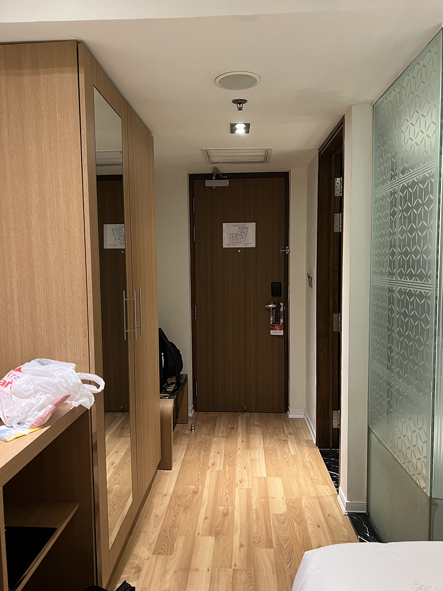 room entrance twin room