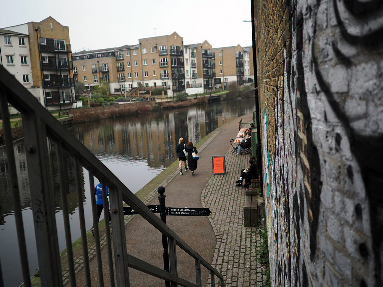 Regents Canal side Mile End Forno