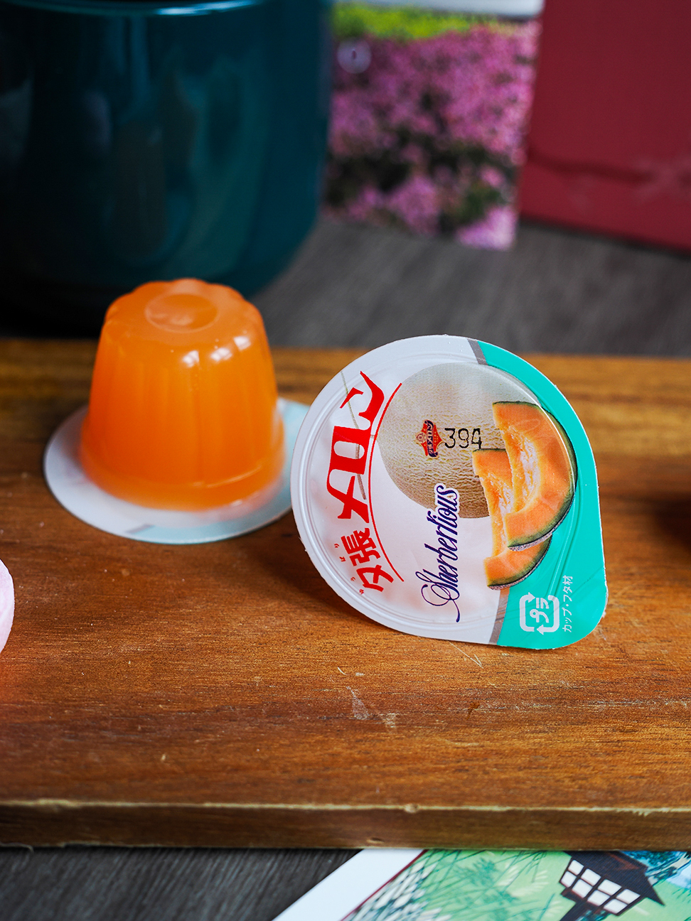 two Hokshin food yubari melon jelly