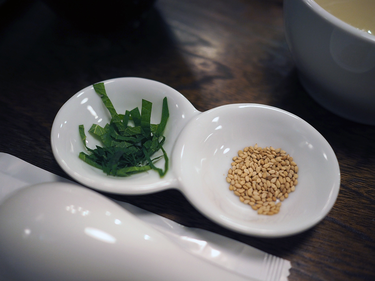 Japanese basil and seasame seeds