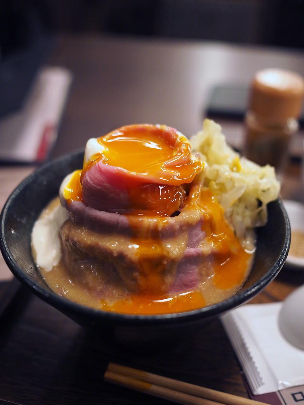 runny egg dripping Roast Beef Ohno Harajuku Store